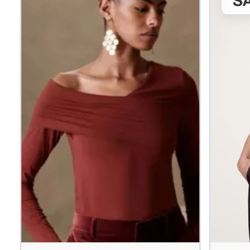 Women's Off-Shoulder Rust Top - Picture 3 of 3